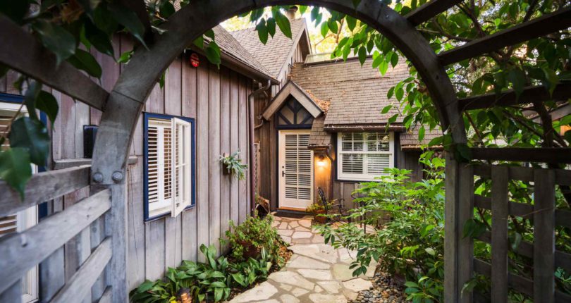 Simpson House Inn: Bringing the Essence of an English Country Wedding to Santa Barbara