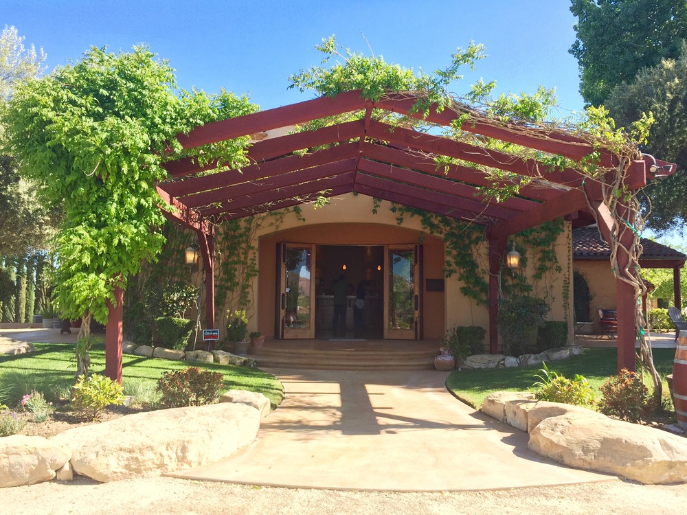 Four Sisters Ranch Vineyards & Winery photo 5